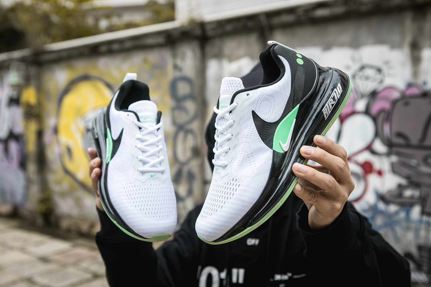 Nike Air Max 720 White Black Green Running Shoes